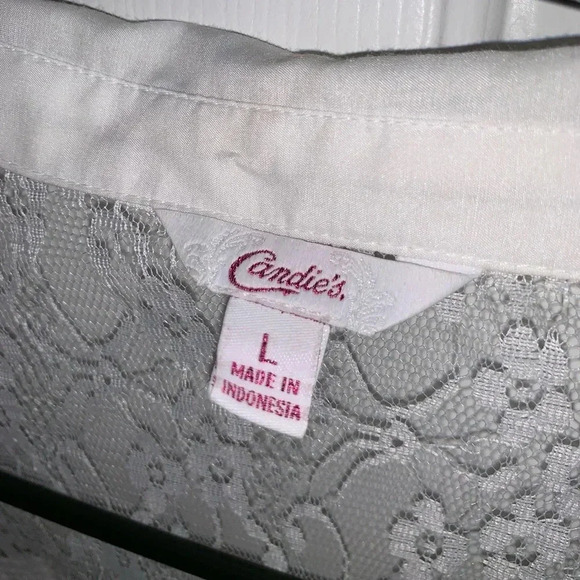 White Crop Top - Picture 2 of 4